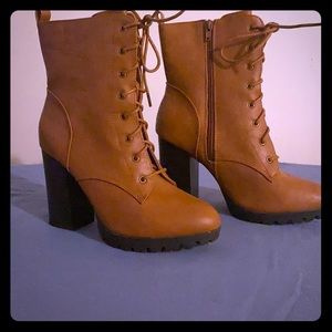 Heeled ankle boots